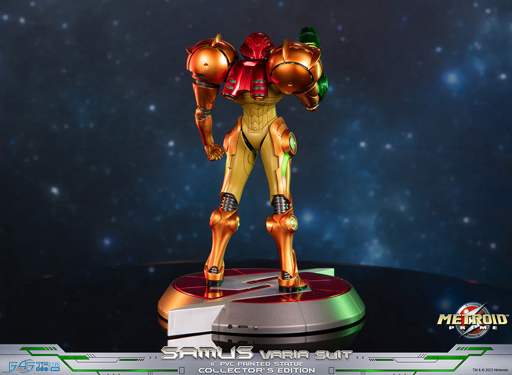 METROID PRIME™ - SAMUS VARIA SUIT PVC (COLLECTOR'S EDITION)