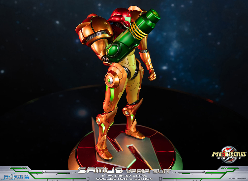 METROID PRIME™ - SAMUS VARIA SUIT PVC (COLLECTOR'S EDITION)