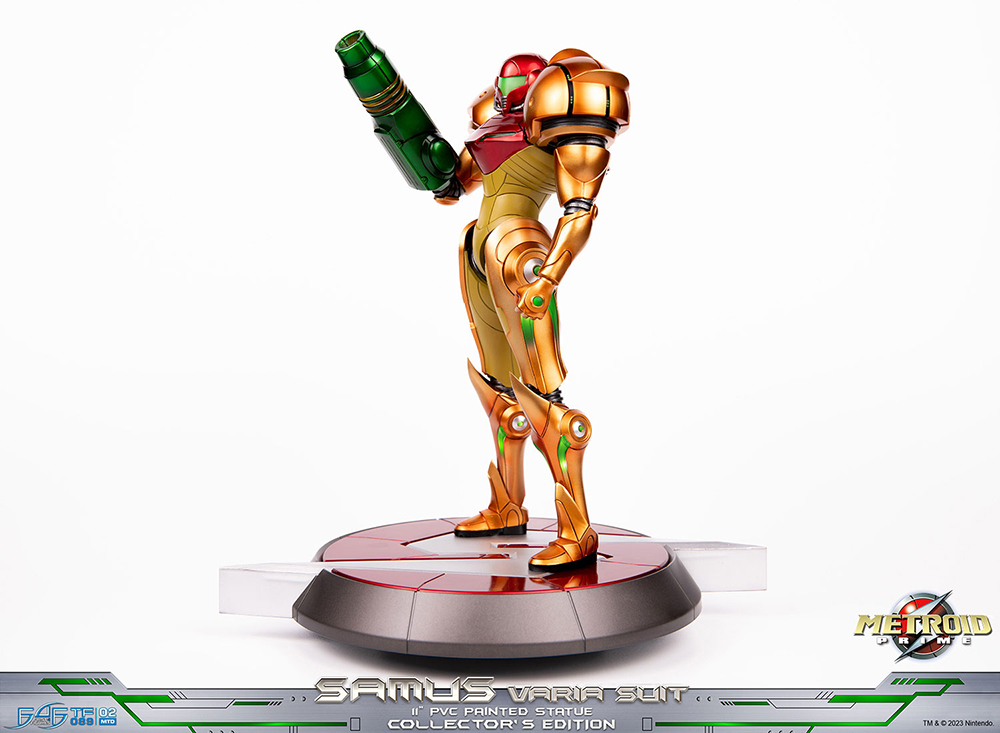 METROID PRIME™ - SAMUS VARIA SUIT PVC (COLLECTOR'S EDITION)