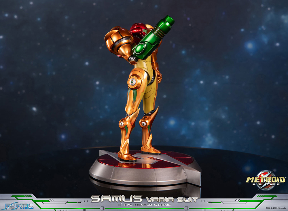 METROID PRIME™ - SAMUS VARIA SUIT PVC