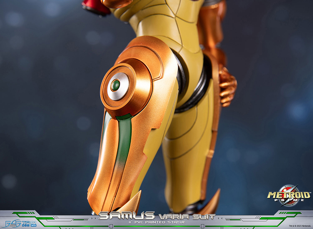 METROID PRIME™ - SAMUS VARIA SUIT PVC