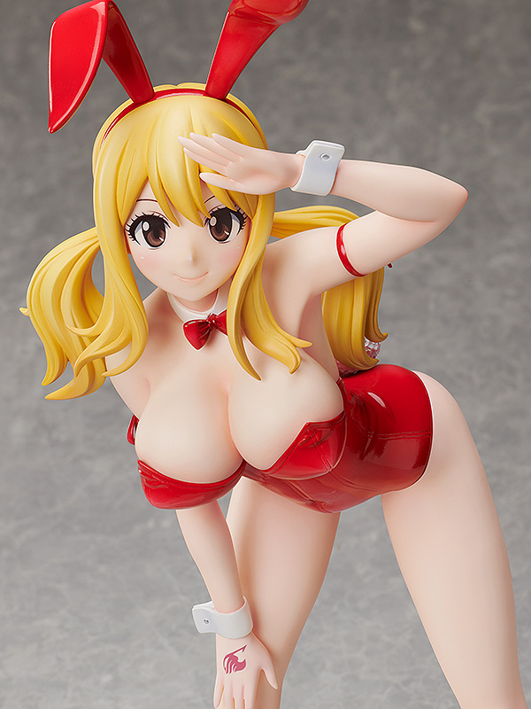 Lucy Heartfilia: Bare Leg Bunny Ver.