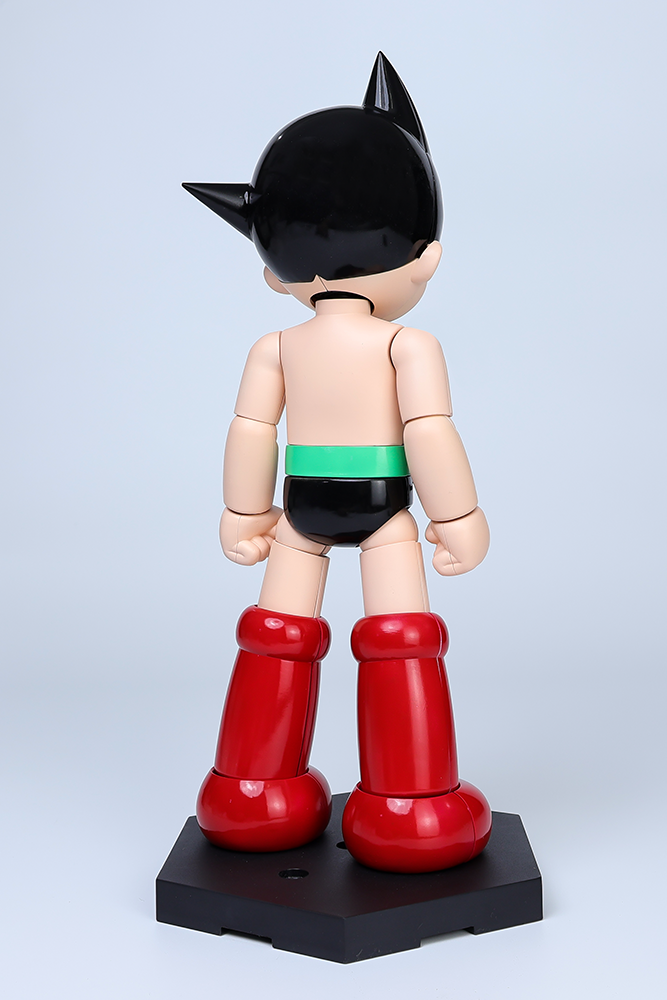 ASTRO BOY PLASTIC MODEL KIT DELUXE EDITION