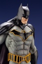 BATMAN: LAST KNIGHT ON EARTH BATMAN ARTFX STATUE