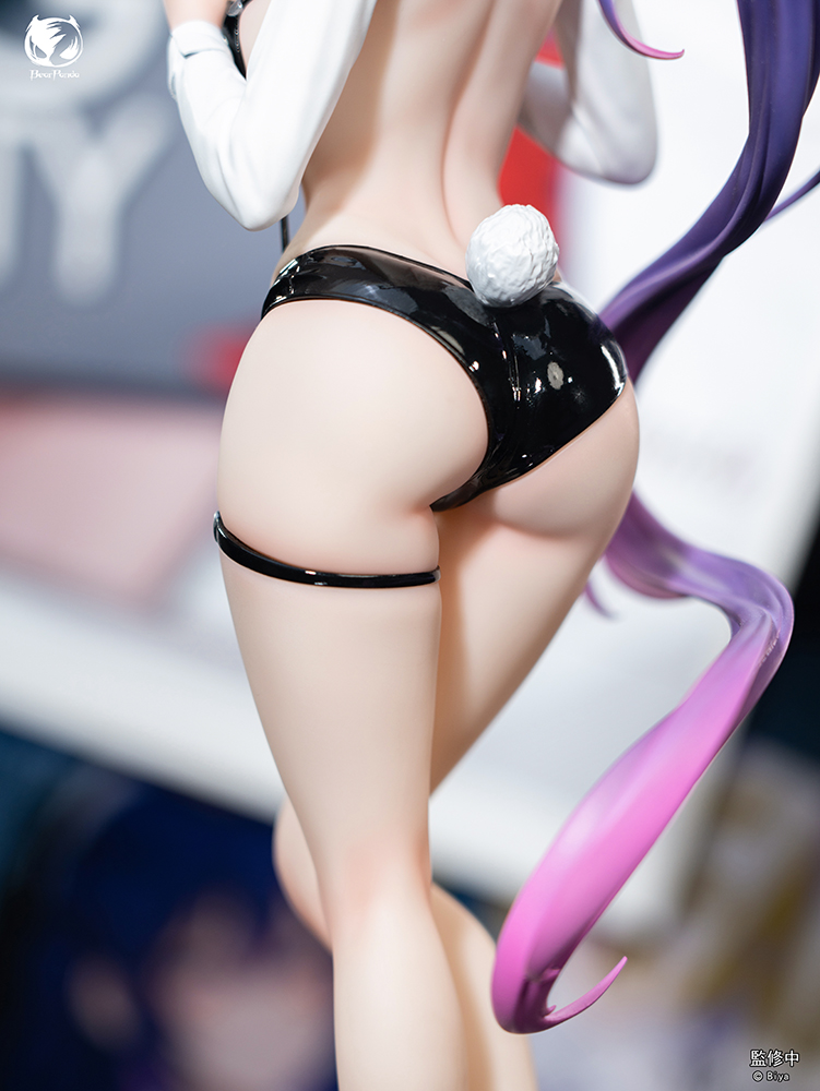 X Biya YUNA BUNNY GIRL VER. 1/4 SCALE FIGURE