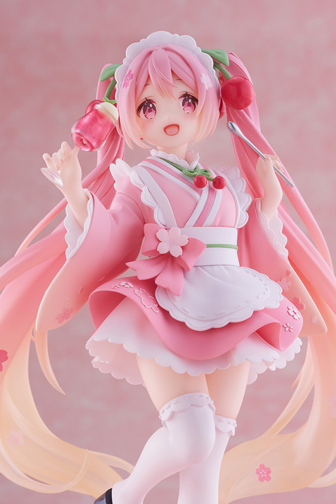 Sakura Miku Newley Written Figure (Japanese Cafe Ver.)