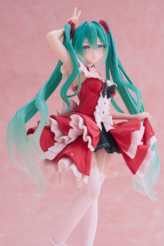 Hatsune Miku Figure - Fashion (Lolita Ver.)