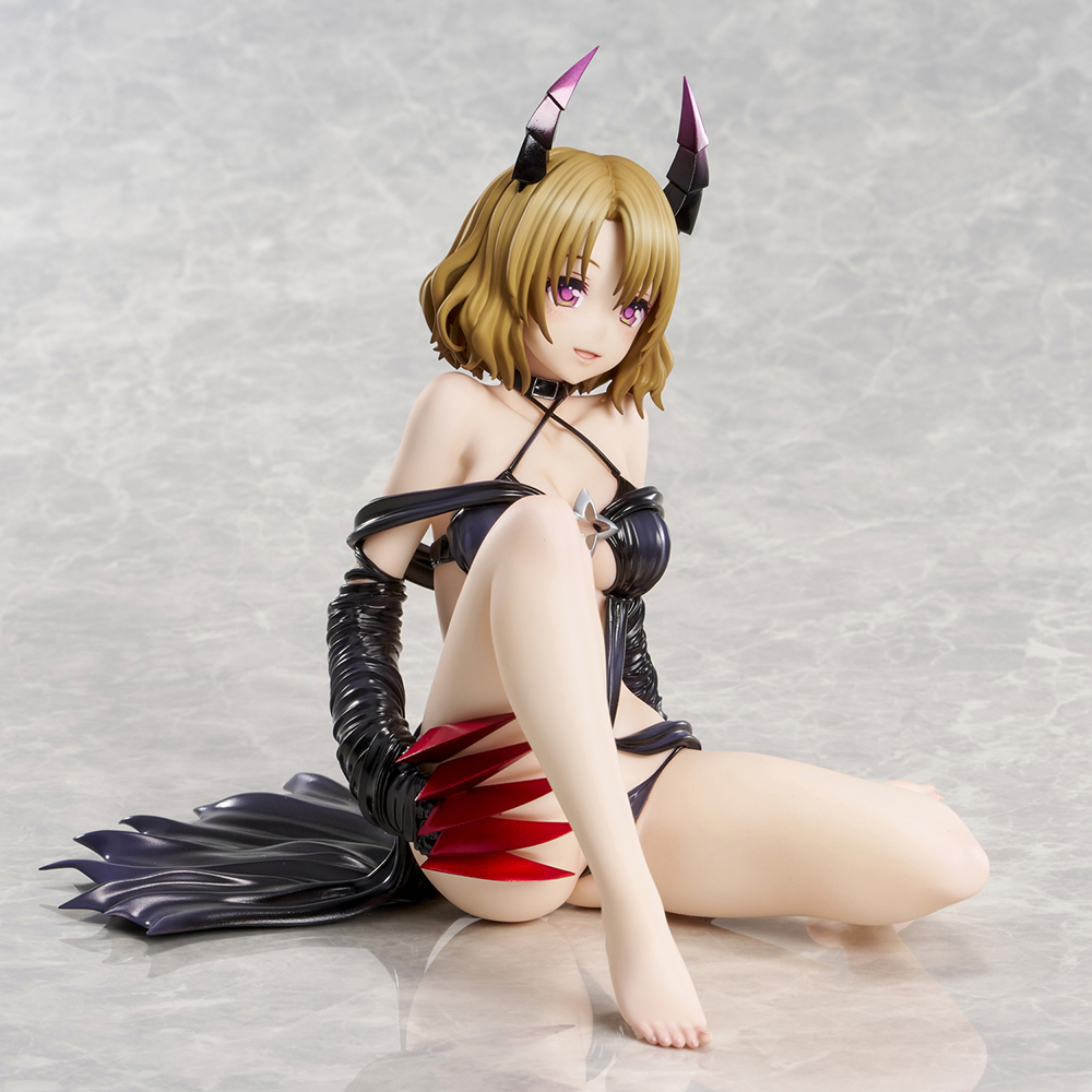 To Love-Ru Darkness Risa Momioka Darkness ver. 1/6 Complete Figure