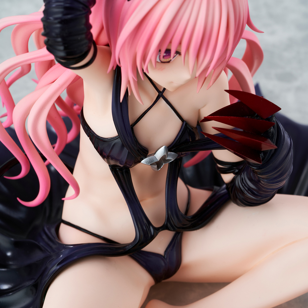 To LOVE-Ru Darkness Nana Astar Deviluke Darkness ver. 1/6 scale