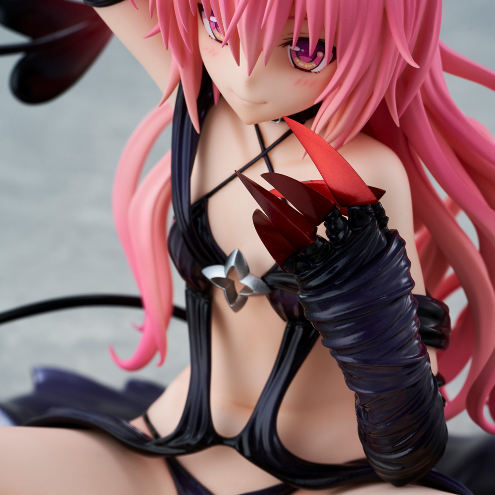 To LOVE-Ru Darkness Nana Astar Deviluke Darkness ver. 1/6 scale