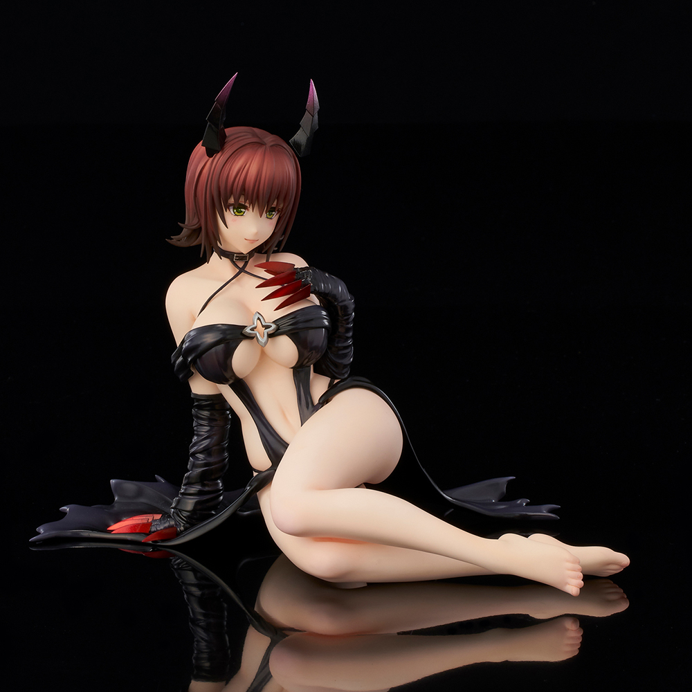 To LOVE-Ru Darkness Ryoko Mikado Darkness Version 1/6 Scale Figure