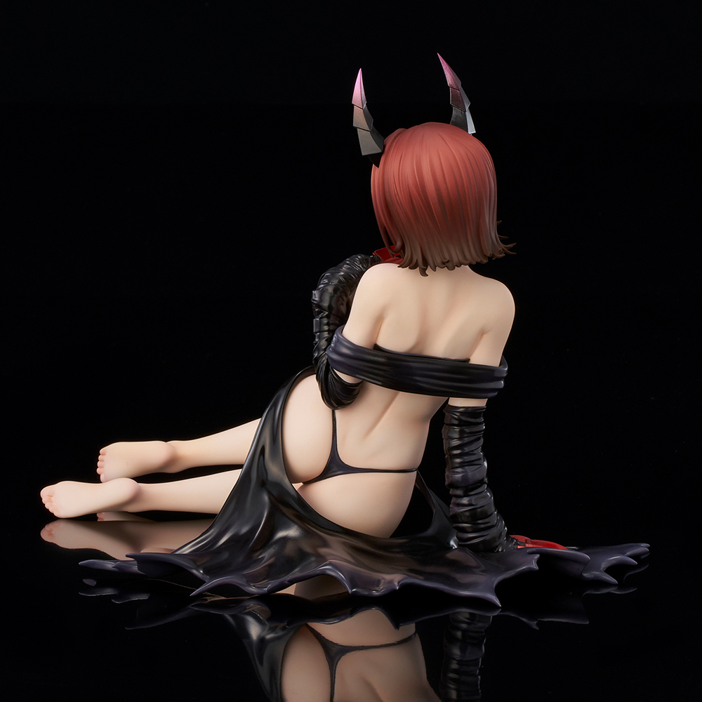 To LOVE-Ru Darkness Ryoko Mikado Darkness Version 1/6 Scale Figure