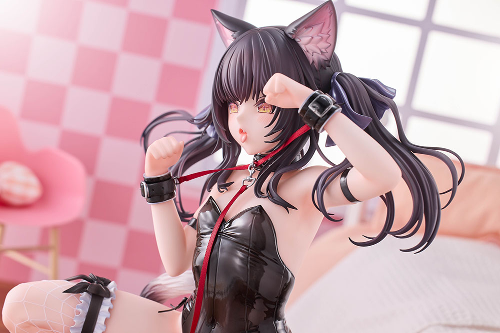 Cat Ear Sutora Illustrated by Tamano Kedama Deluxe Edition