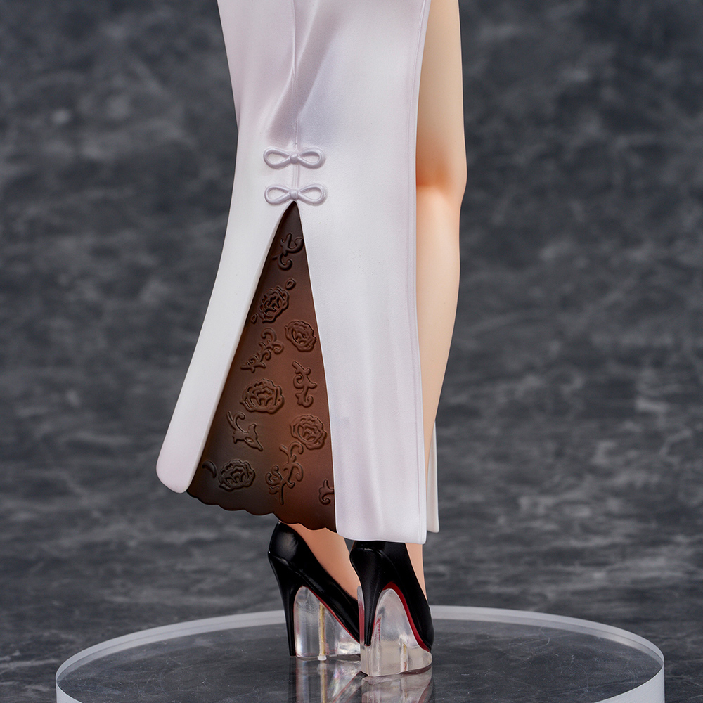 Mai Okuma illustration "Healing-type white chinese dress lady " Scale figure