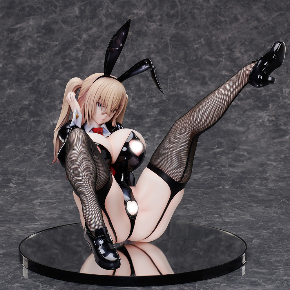 Ichigo Munakata Bunny ver. Complete Figure