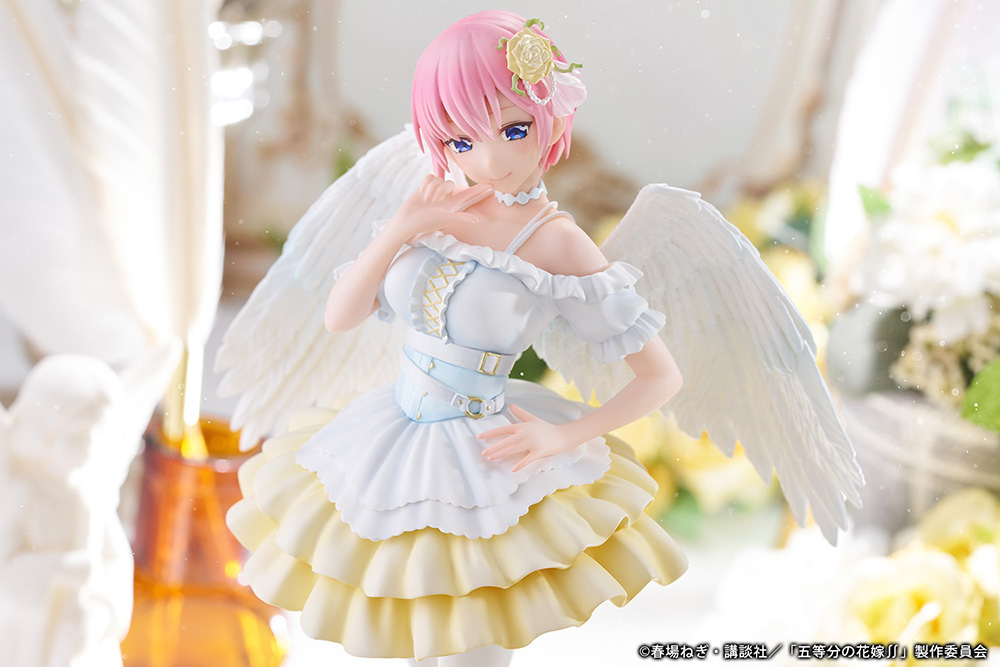 1/7 Scale Figure "Nakano Ichika Angel ver."