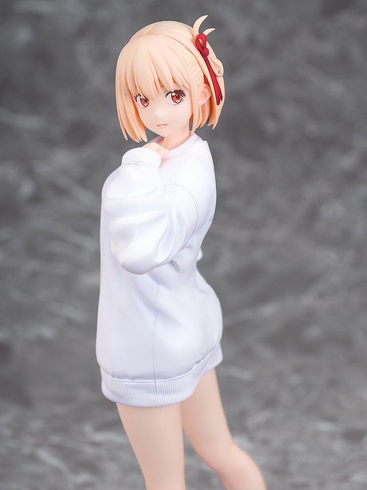 Chisato Nishikigi: Oversized Sweatshirt Ver.