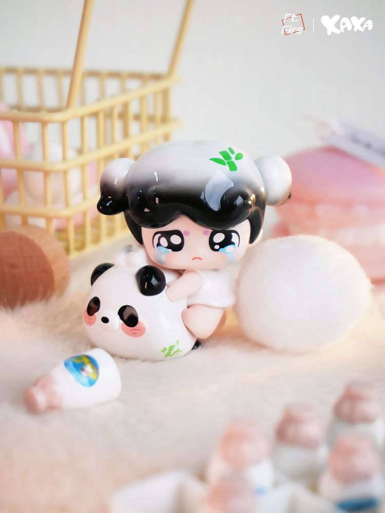FT.FIRE XAXA-GIVE ME A HUG SERIES MINI TRADING FIGURE