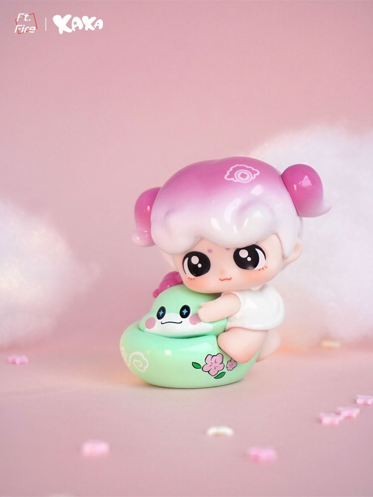 FT.FIRE XAXA-GIVE ME A HUG SERIES MINI TRADING FIGURE