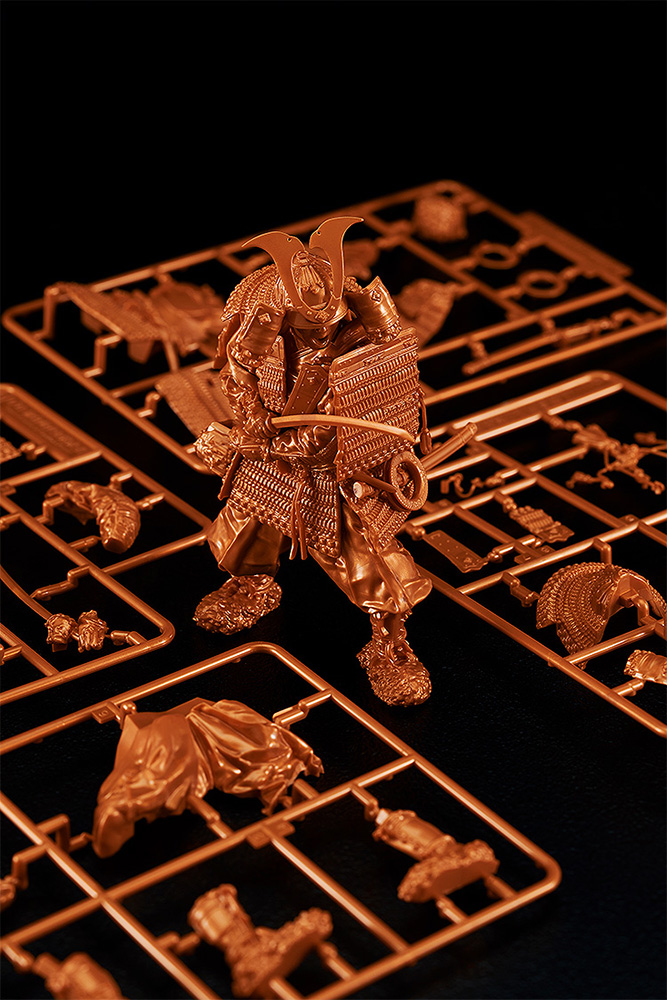 PLAMAX 1/12 Kamakura Period Armored Warrior: Copper Color Edition