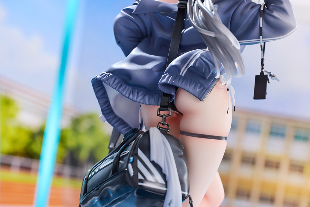 Kana Illustrated by Maden DELUXE EDITION