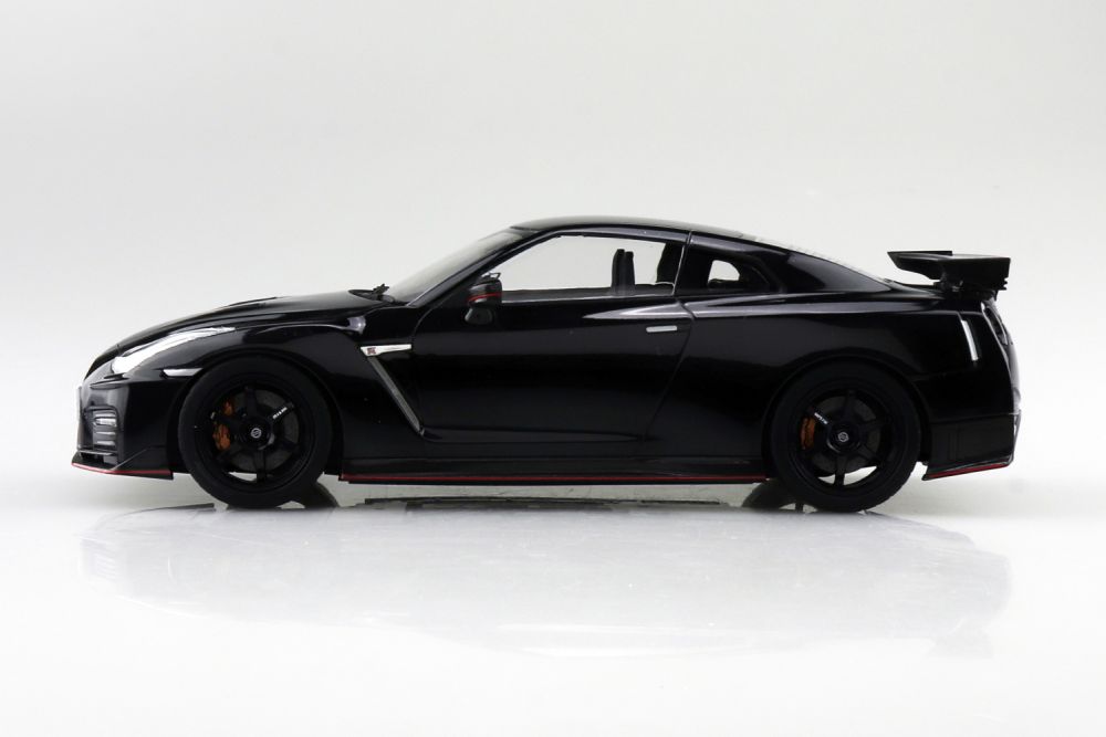 RakuPla Snap Car 05-MB R35 NISSAN GT-R NISMO 2017 Meteor Flake Black Pearl