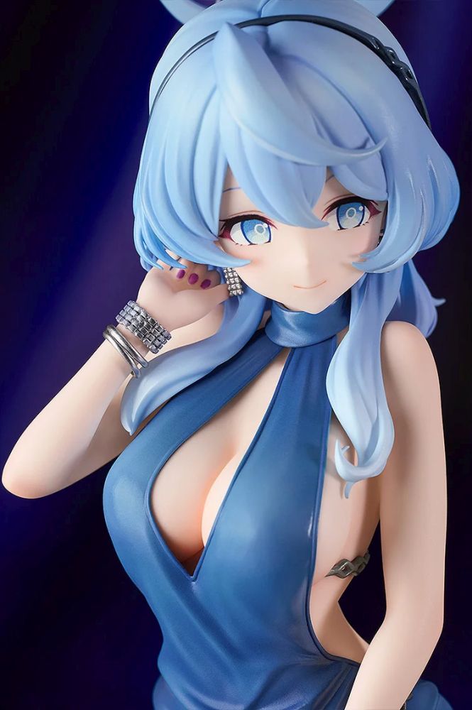 Ako (Dress)