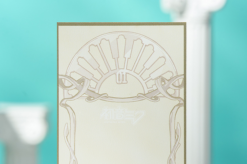 Hatsune Miku feat. Yoneyama Mai Wood Postcard
