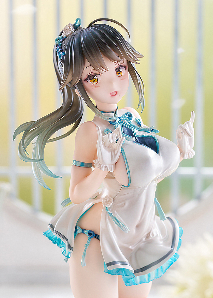 Ponytail Girl: Qipao