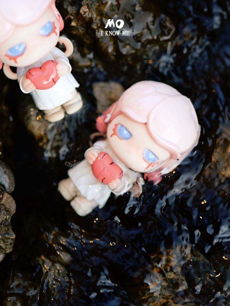 GOHO MO - I KNOW ME SERIES TRADING FIGURE