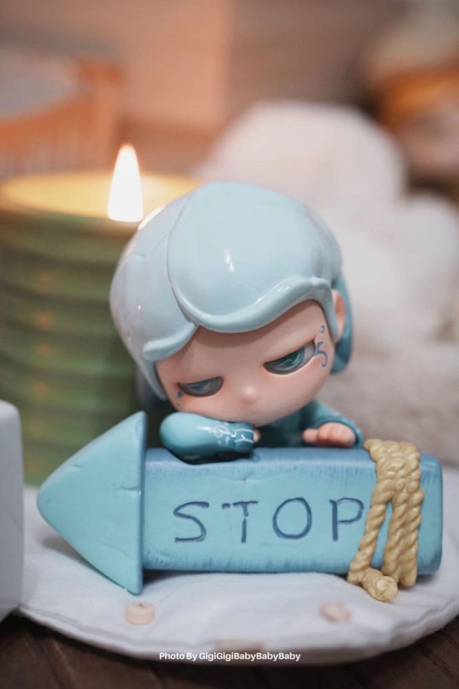 GOHO MO - I KNOW ME SERIES TRADING FIGURE