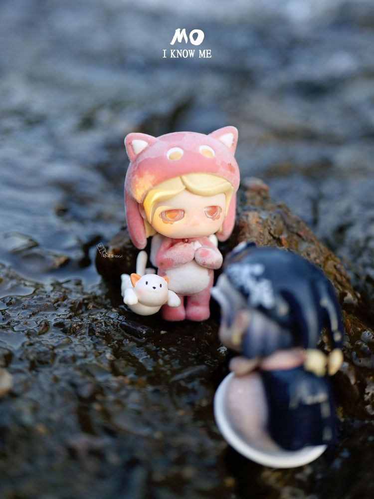 GOHO MO - I KNOW ME SERIES TRADING FIGURE