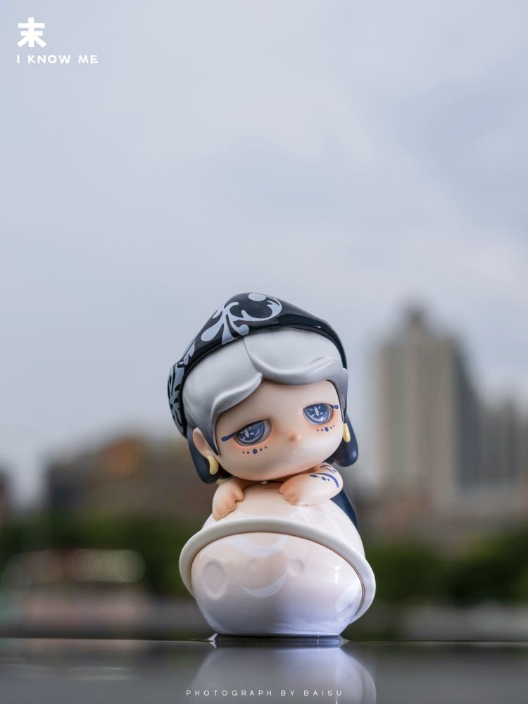 GOHO MO - I KNOW ME SERIES TRADING FIGURE
