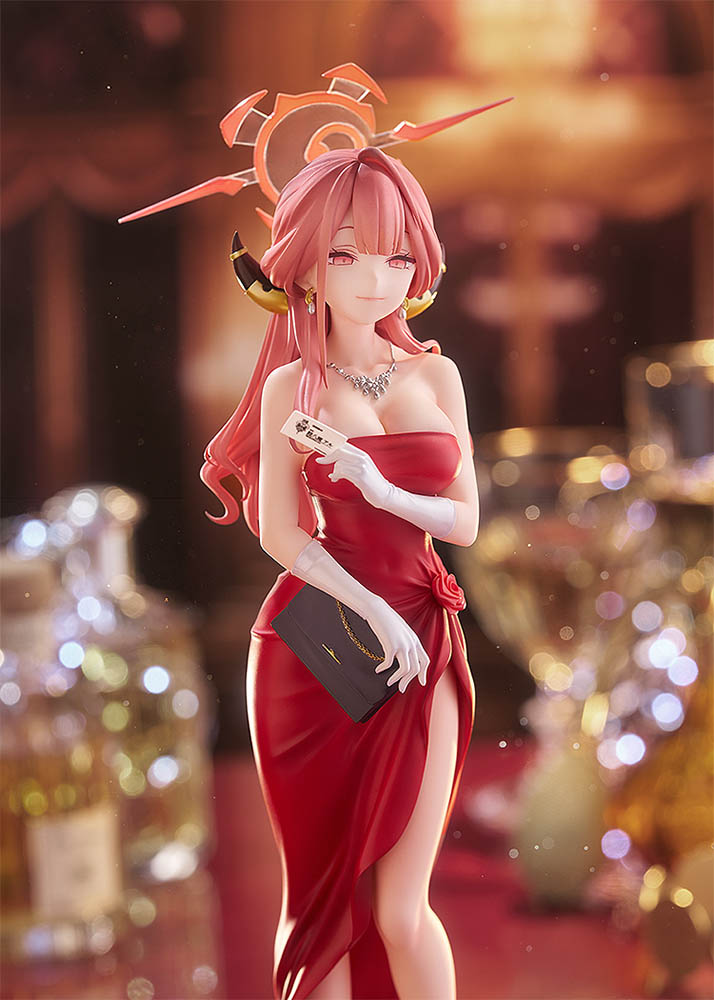 Aru (Dress)
