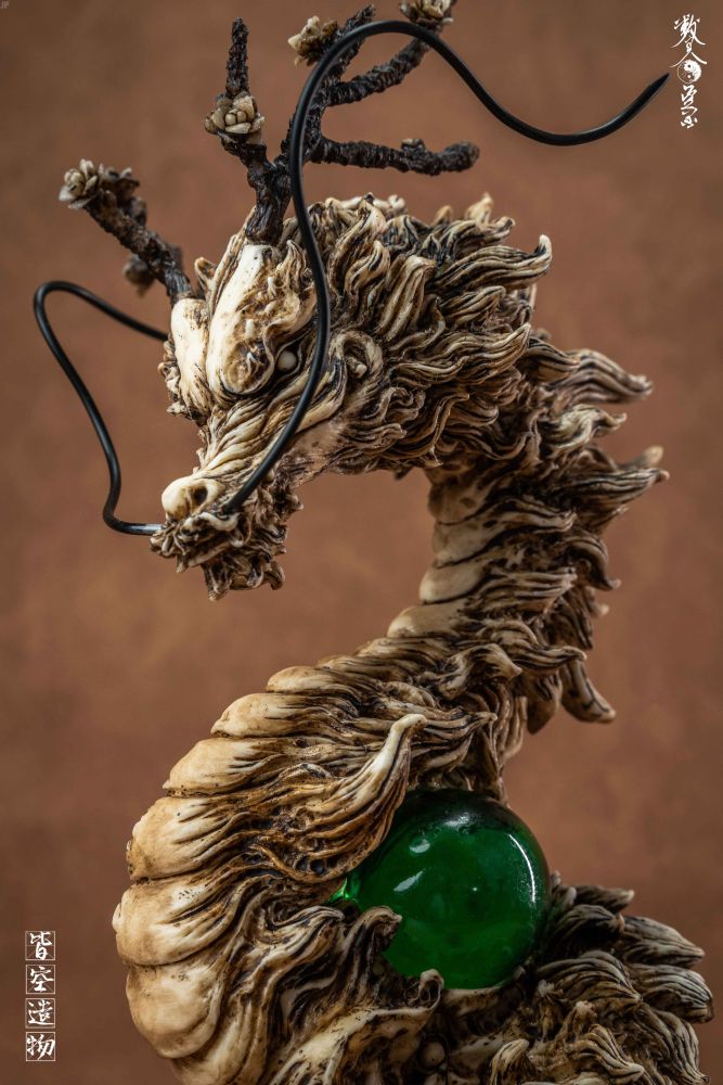 NIHILITY CREATION AZURE DRAGON OF WOOD RESIN STATUE