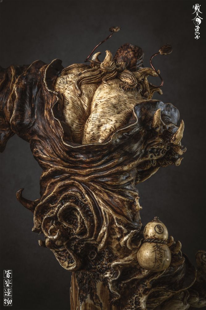 NIHILITY CREATION ZHONG KUI RESIN STATUE