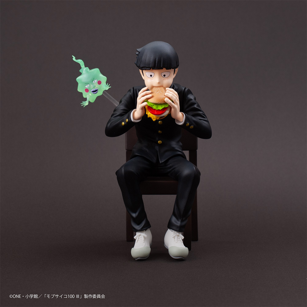 Mob Psycho 100 III × Bunbougu Café 2022 Figure – Shigeo Kageyama & Ekubo