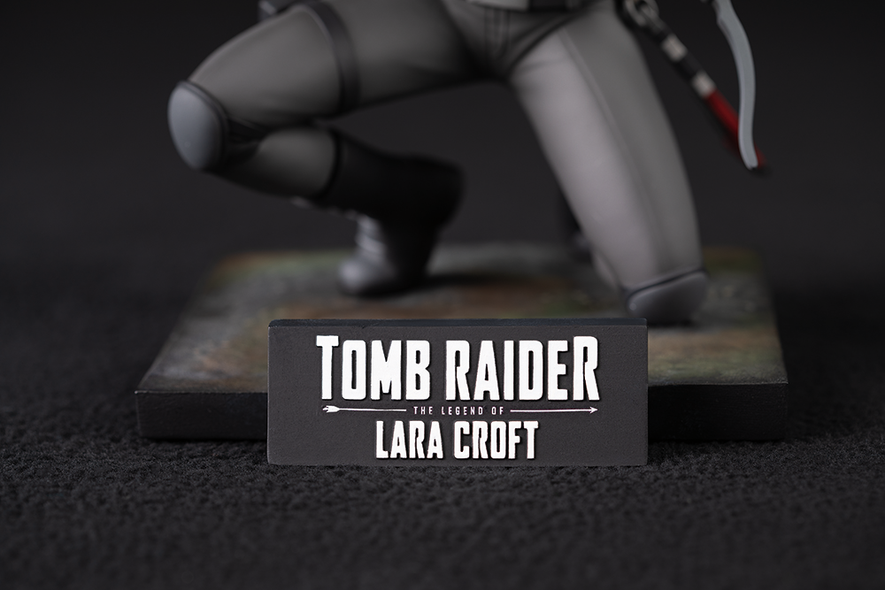 Tomb Raider: The Legend of Lara Croft PVC Figure