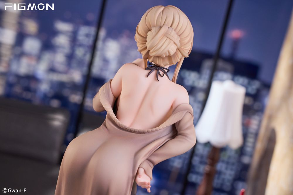 Erin Illustrated by Gwan-E DELUXE EDITION