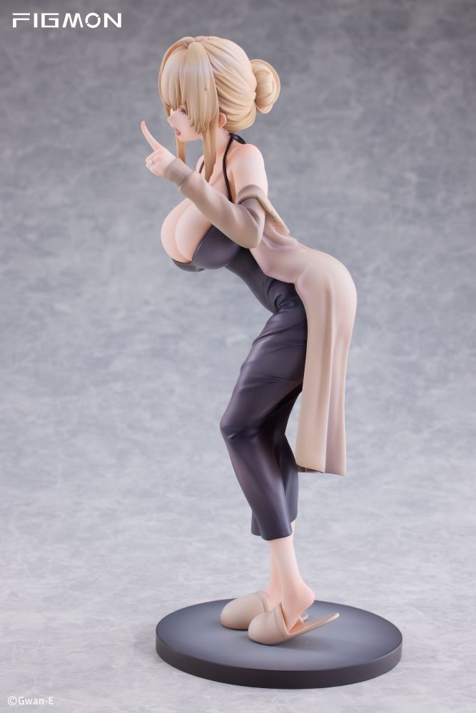 Erin Illustrated by Gwan-E DELUXE EDITION