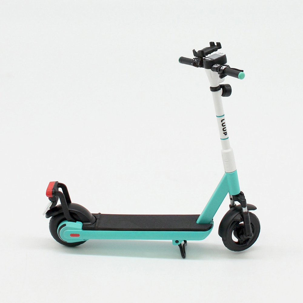 1/12 Scale LUUP Electric Kickboard (Partially Painted & Pre-Assembled Figure)