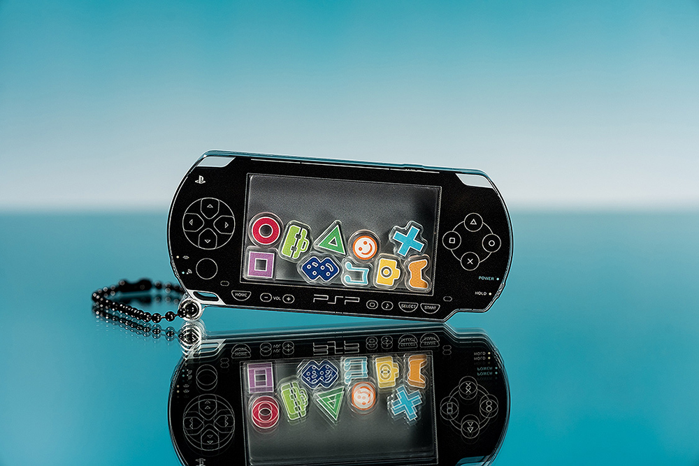 PSP™ (PlayStation™Portable) Rattle Acrylic Keychain: White Ver.