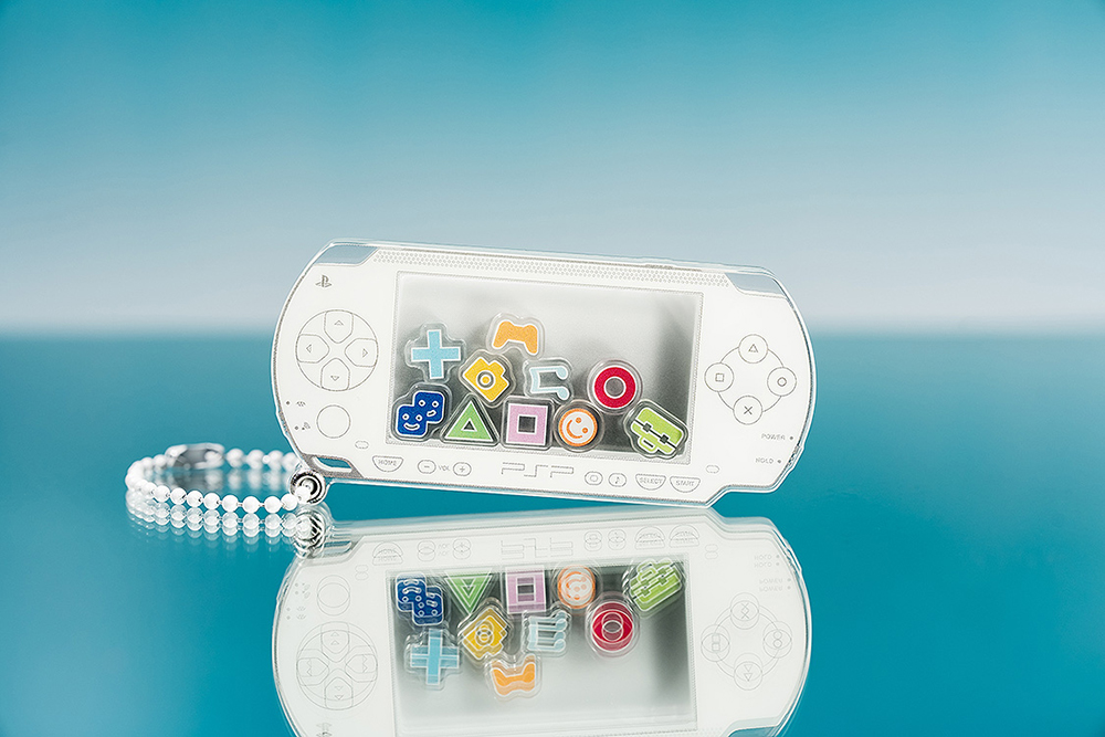 PSP™ (PlayStation™Portable) Rattle Acrylic Keychain: White Ver.