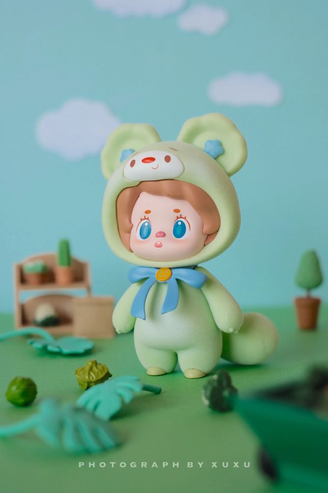 SONDOR ZHU LILI SERIES TRADING FIGURE