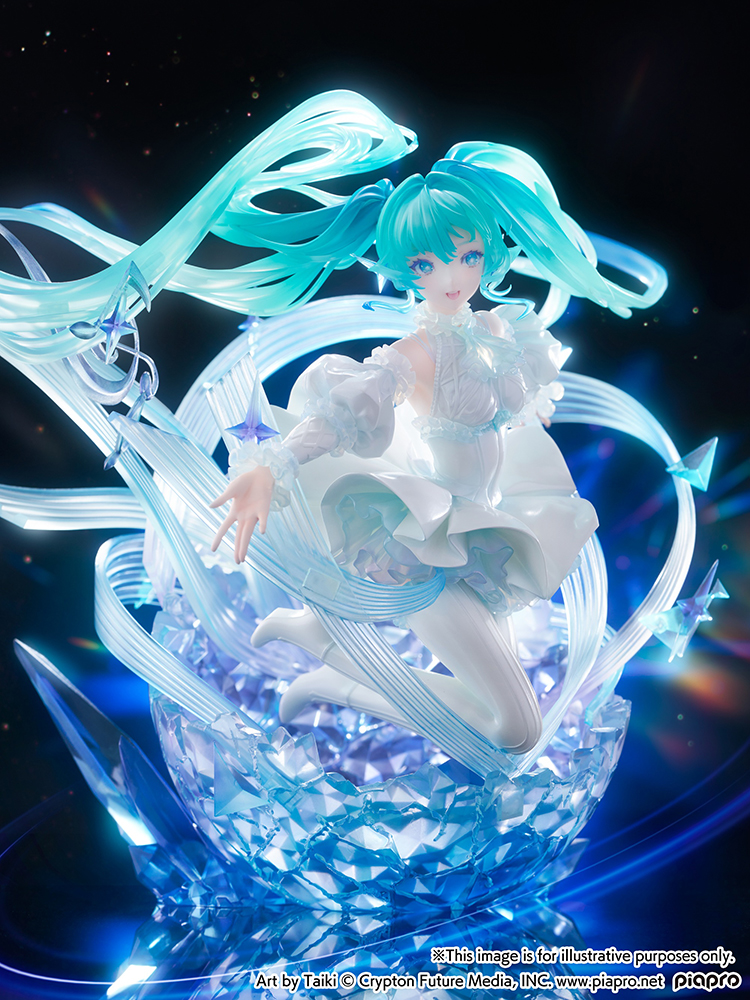 Hatsune Miku -Crystal Dress Ver.- 1/7 Scale Figure
