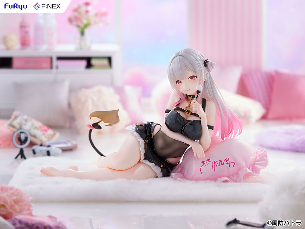 Patra Suou Gaming Outfit VER 1/6 Scale Figure