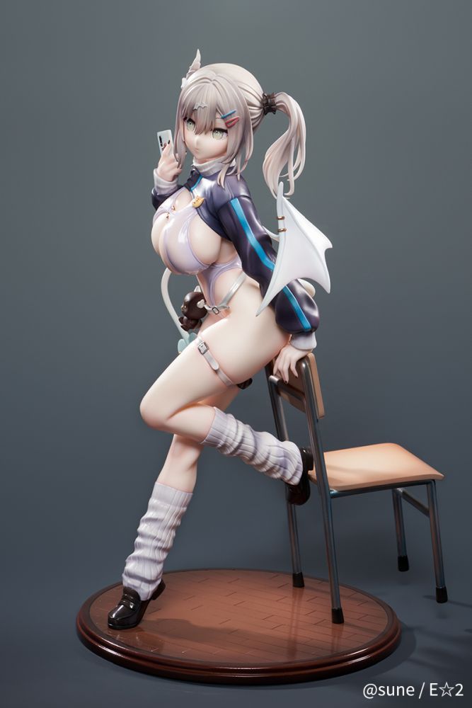 Yuki Shinomiya (Silent Gal Succubus)