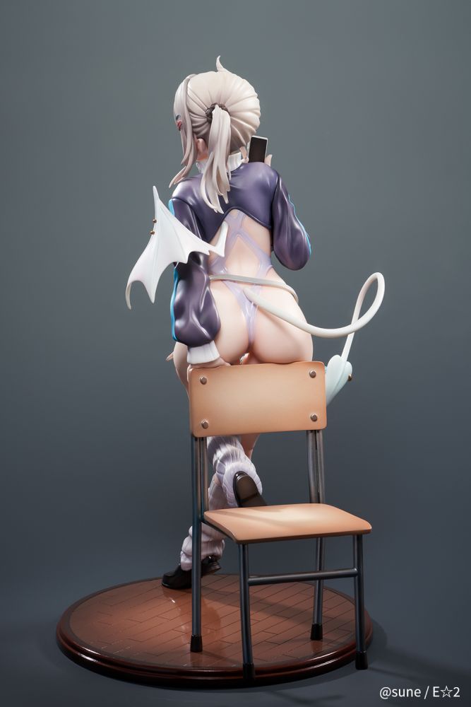 Yuki Shinomiya (Silent Gal Succubus)