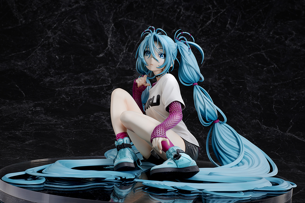 Hatsune Miku×Yoneyama Mai The Latest Street Style "Cute"Limited ver.