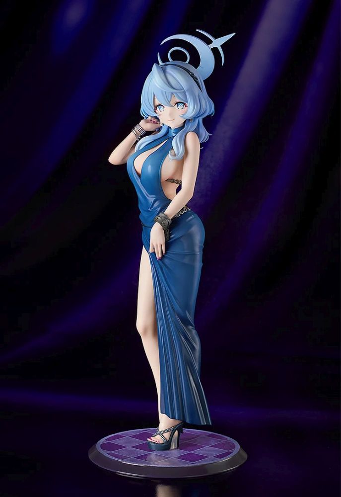 Ako (Dress)